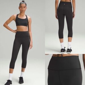 Lululemon Wunder Train High-Rise Crop 21"
Black! EUC